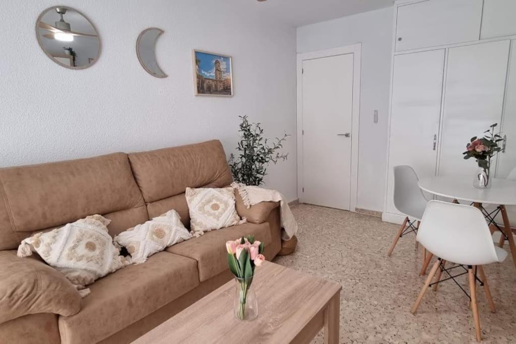 Piso Puerta Del Angel Apartment Jaen Bagian luar foto